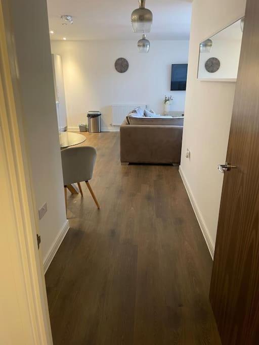 Spacious Apartment In The Heart Of Chelmsford Exterior foto